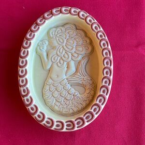 Anthropologie Mermaid Soap Dish